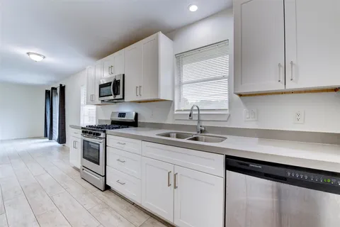 $249,900 | 5741 Alvarado Drive, Houston, TX 77035
