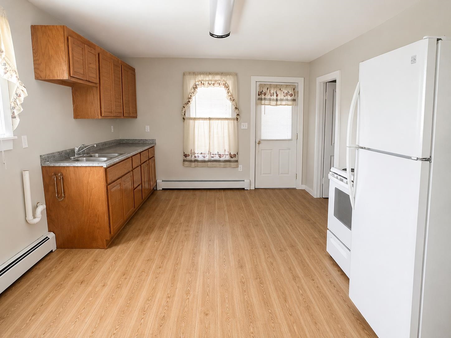 107 Strafford Street Berlin, NH 03570 - Photo 2 of 22
