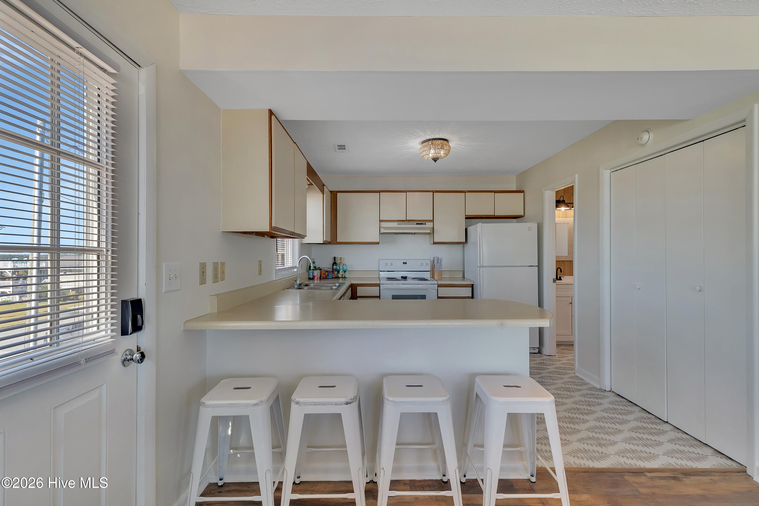 194 Topsail Road North Topsail Beach, NC 28460 - Photo 22 of 53 GI - 194 Topsail Rd - Hannah & Duran-15