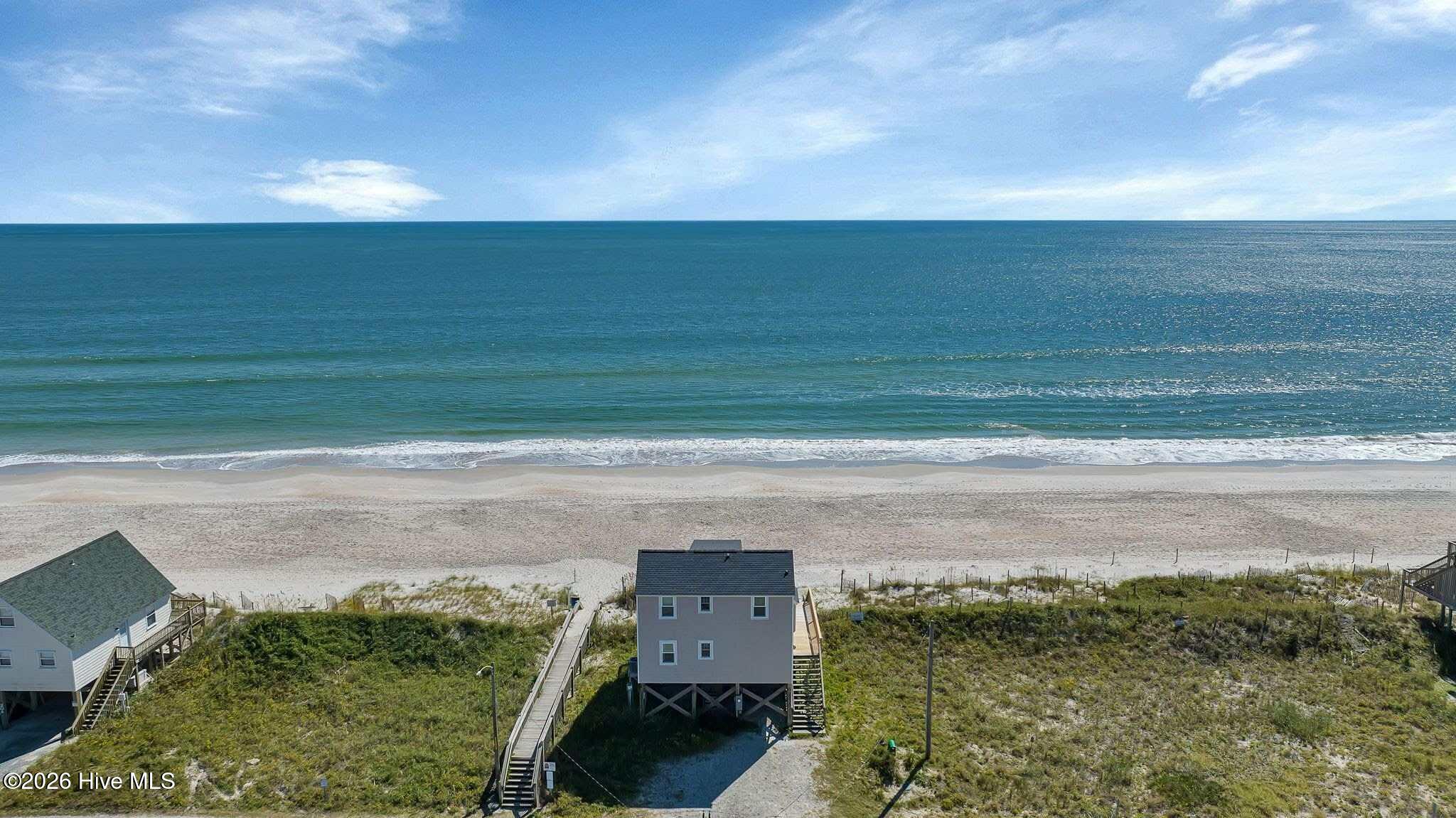 194 Topsail Road North Topsail Beach, NC 28460 - Photo 5 of 53 52089eb8-2615-4cf2-b302-0b69beec0aeb