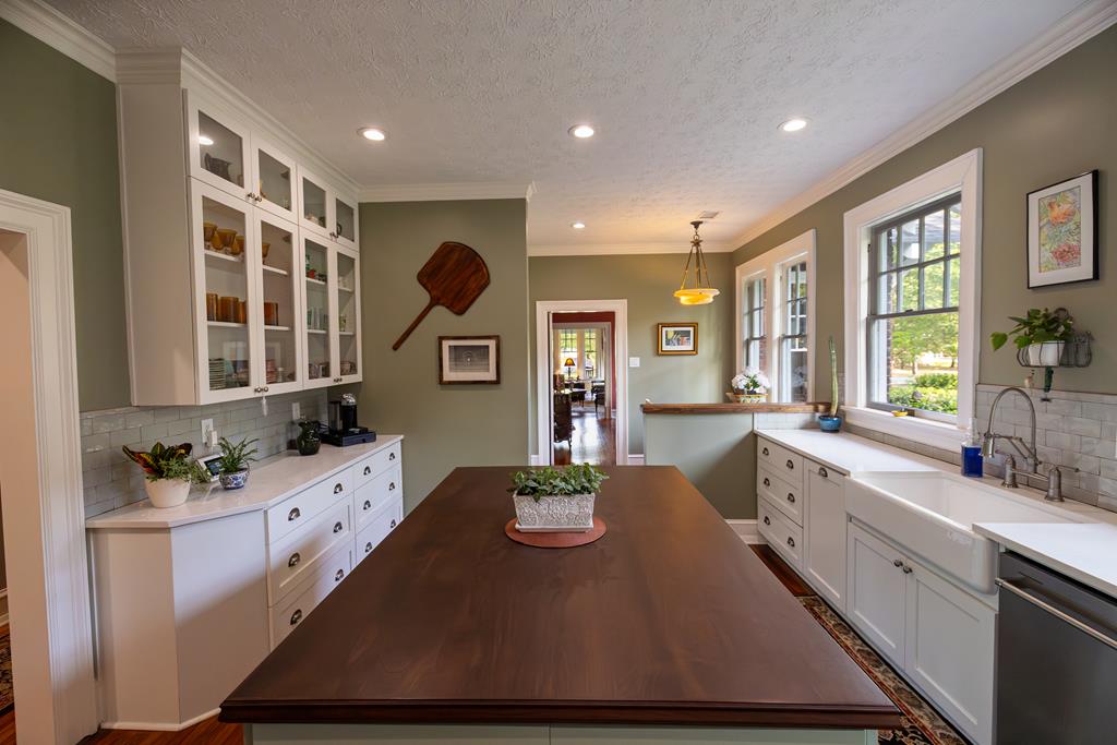 1415 3rd Avenue Columbus, GA 31901 - Photo 20 of 51 The Hearth Of Hospitality