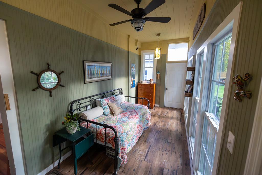 1415 3rd Avenue Columbus, GA 31901 - Photo 36 of 51 Sleeping Porch