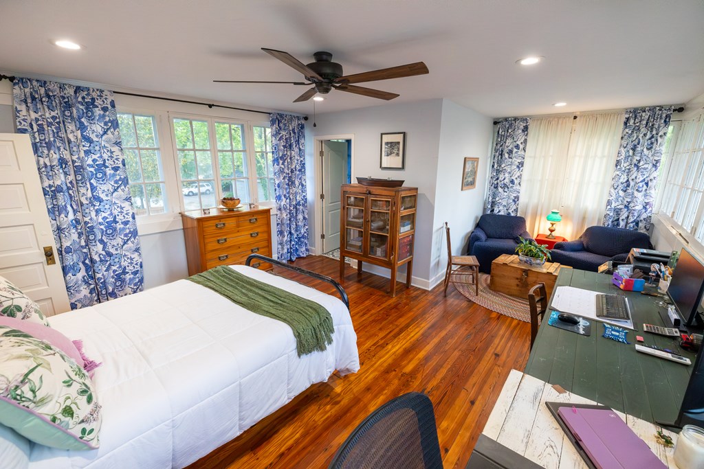 1415 3rd Avenue Columbus, GA 31901 - Photo 40 of 51 Bedroom / Office / Full Bath