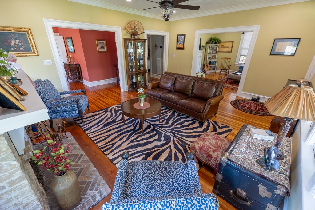 1415 3rd Avenue Columbus, GA 31901 - Photo 10 of 51 Family Room