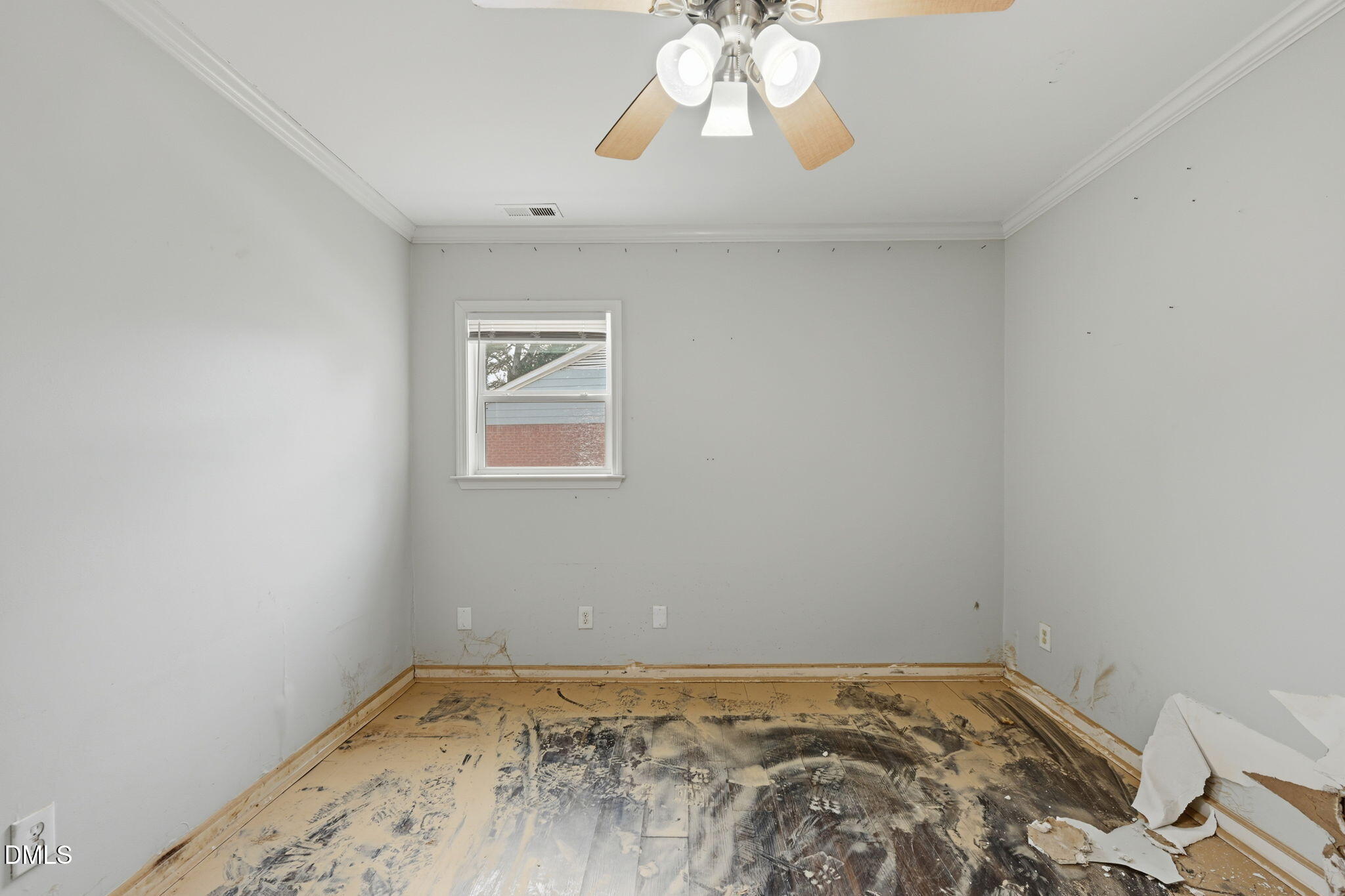 312 Omega Road Durham, NC 27712 - Photo 14 of 25 014_ListerPros