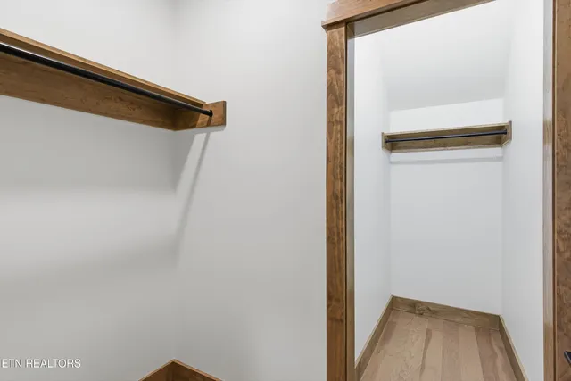 $795,000 | 106 Fairway Circle, Townsend, TN 37882