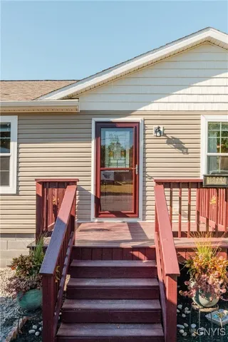 $244,900 | 18669 Owens Road, Adams, NY 13606