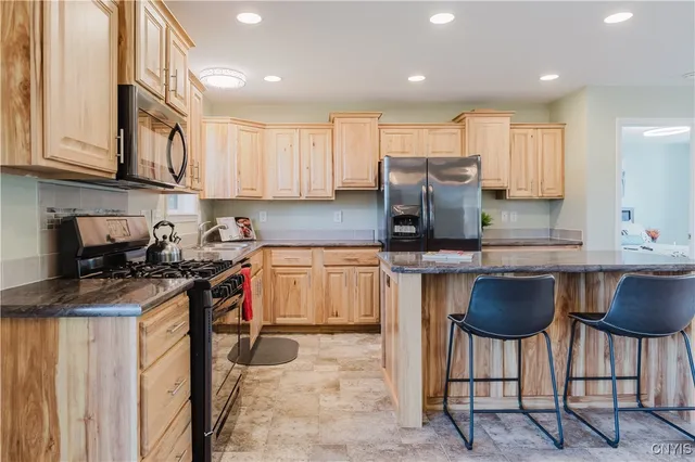 $244,900 | 18669 Owens Road, Adams, NY 13606