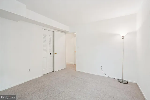 $349,900 | 563 Florida Avenue, Unit 102, Herndon, VA 20170