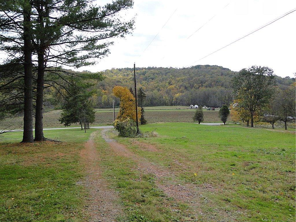 232 Cherry Valley Road McDonald, PA 15057 - Photo 10 of 14 Gallery Image 10