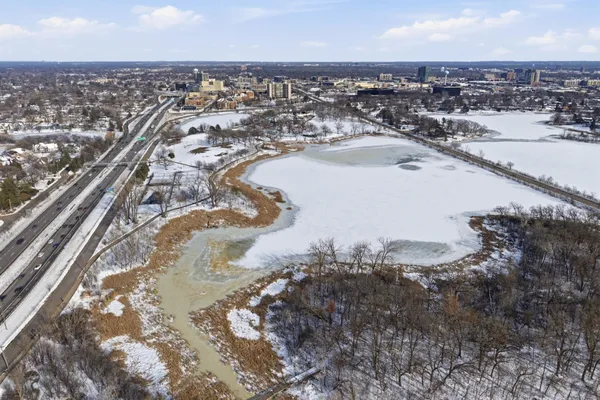 $289,900 | 6566 France Avenue South, Unit 902, Edina, MN 55435