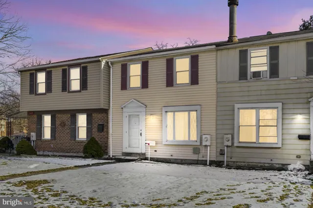 $274,000 | 9155 Throgmorton Road, Parkville, MD 21234