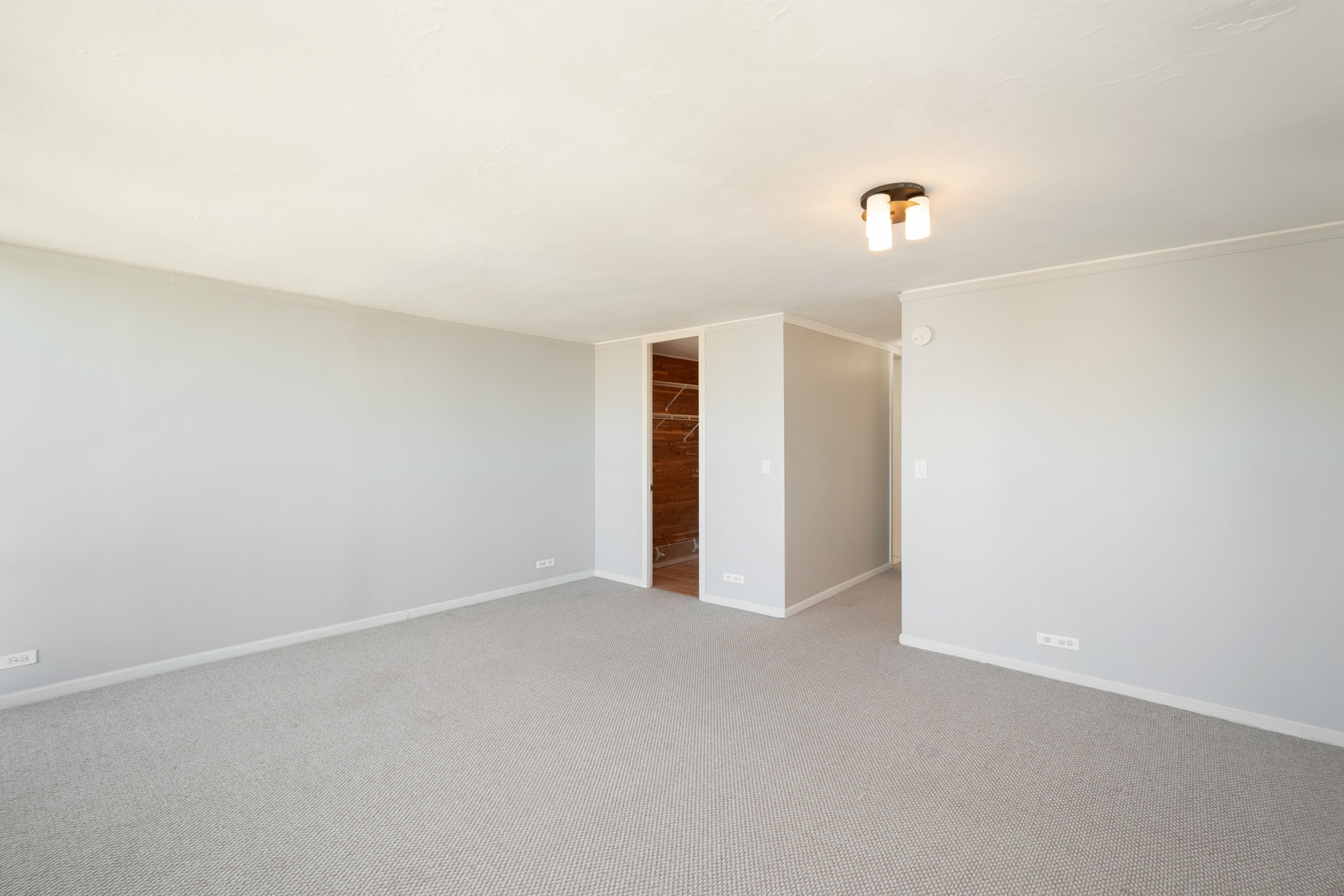 1 East Scott Street, Unit 2002 Chicago, IL 60610 - Photo 5 of 16