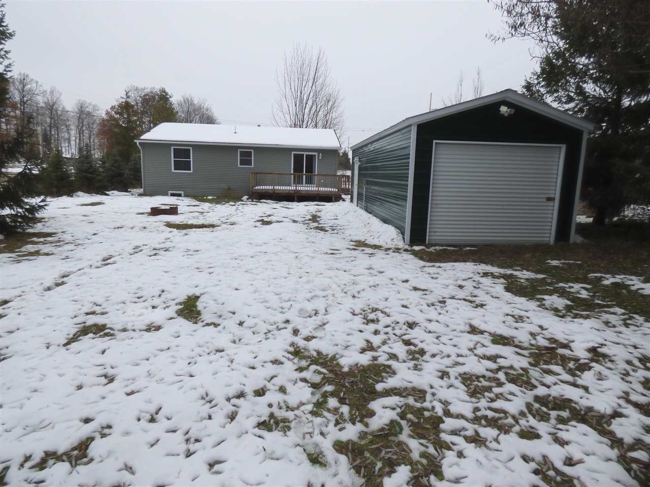 6279 Boone Road Traverse City, MI 49685 - Photo 10 of 27 1871960-9.JPG