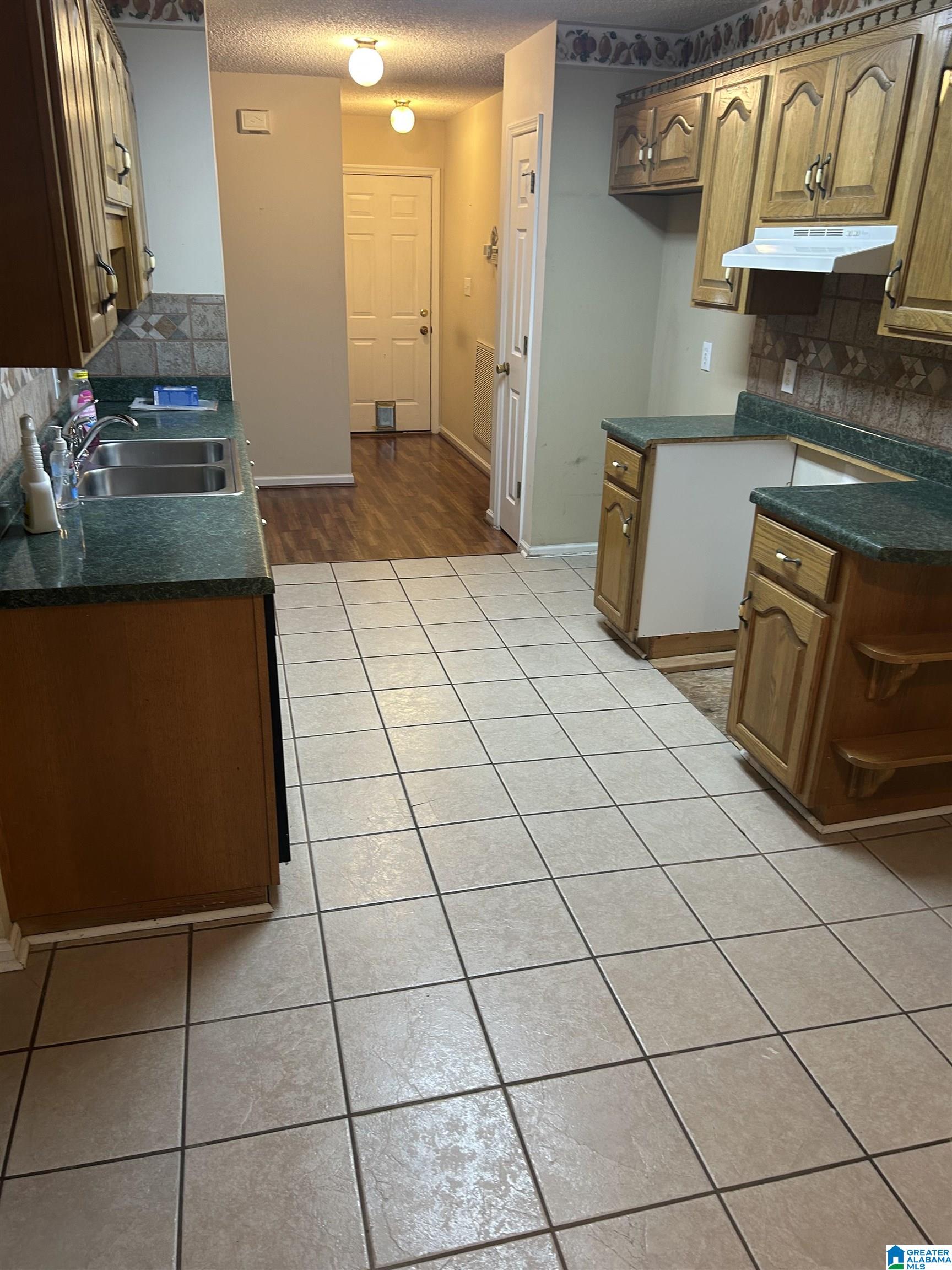 1837 Brandon Way Bessemer, AL 35022 - Photo 12 of 29