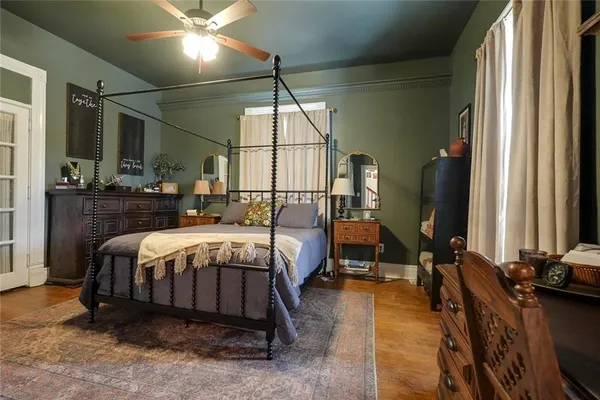 $228,000 | 214 East 15th Street, Higginsville, MO 64037