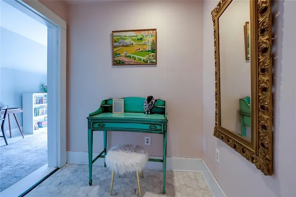 $228,000 | 214 East 15th Street, Higginsville, MO 64037