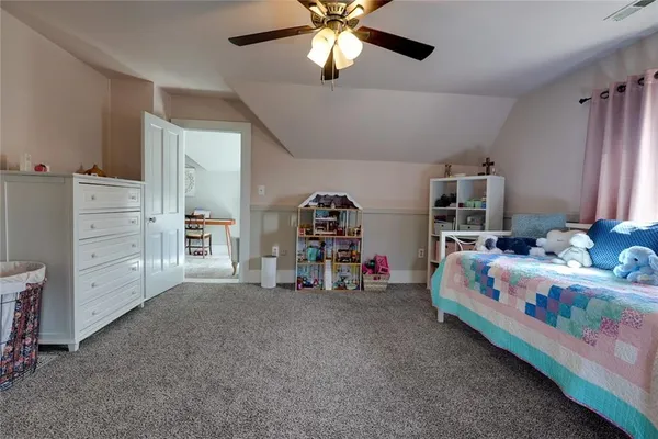 $228,000 | 214 East 15th Street, Higginsville, MO 64037