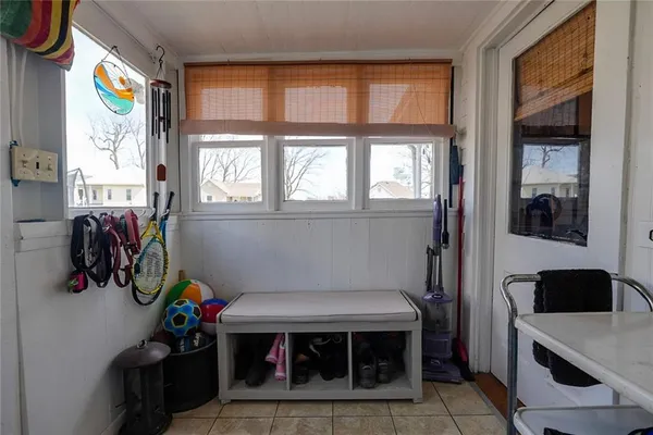 $228,000 | 214 East 15th Street, Higginsville, MO 64037