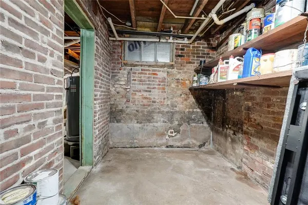 $228,000 | 214 East 15th Street, Higginsville, MO 64037