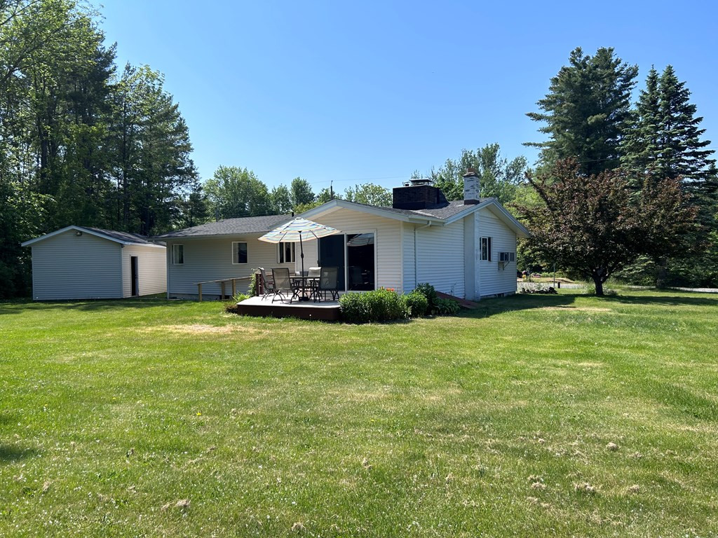 60 Salmon River Road Plattsburgh, NY 12901 - Photo 3 of 36 Gallery Image 3