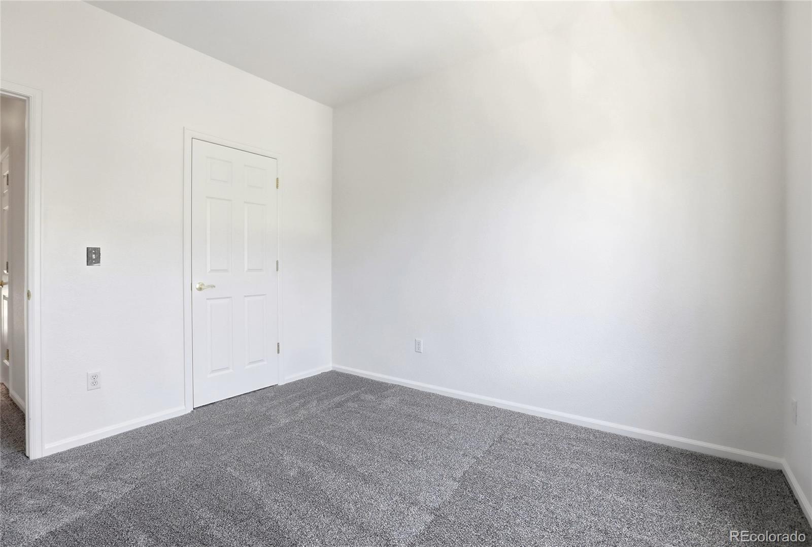1435 South Chambers Road, Unit 104 Aurora, CO 80017 - Photo 30 of 31
