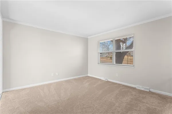 $215,000 | 3621 South Scott Avenue, Independence, MO 64052