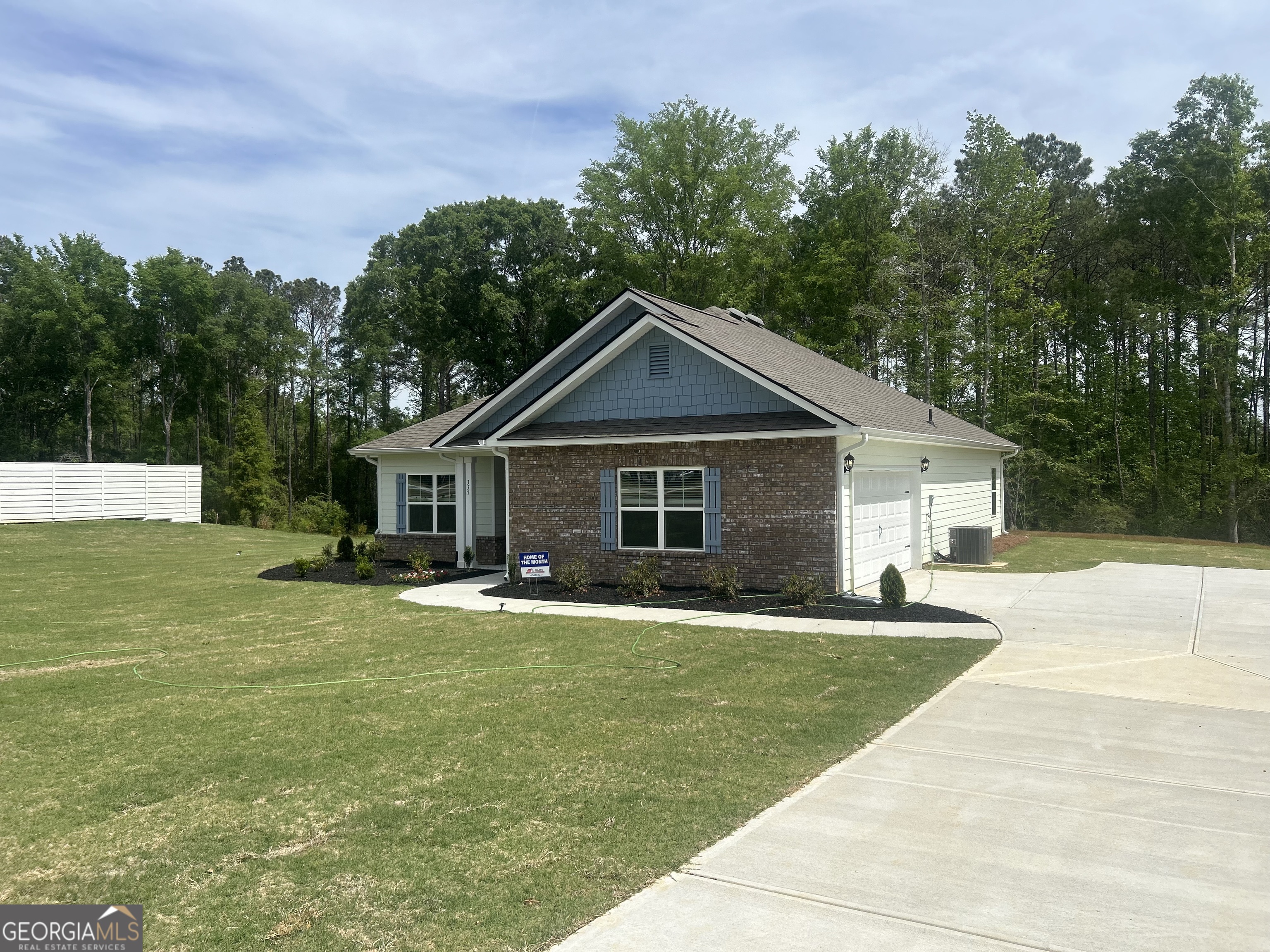 337 Stockton Circle Macon, GA 31216 - Photo 2 of 19