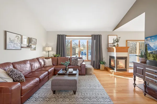 $585,000 | 8439 Obrian Avenue Northeast, Otsego, MN 55330