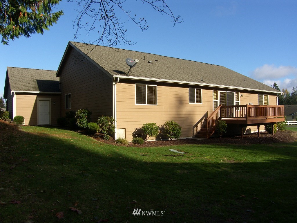 9494 Phillips Road Southeast Port Orchard, WA 98367 - Photo 15 of 19 Gallery Image 15