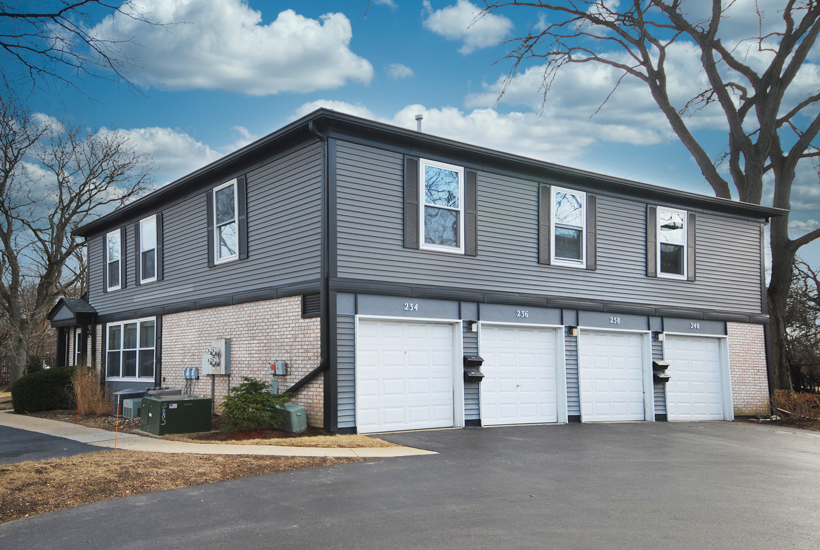 234 Inverrary Lane Deerfield, IL 60015 - Photo 13 of 19 Gallery Image 13