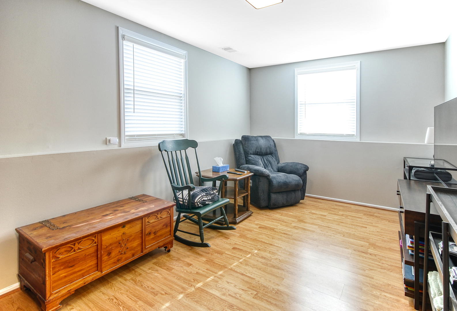 234 Inverrary Lane Deerfield, IL 60015 - Photo 9 of 19 Gallery Image 9