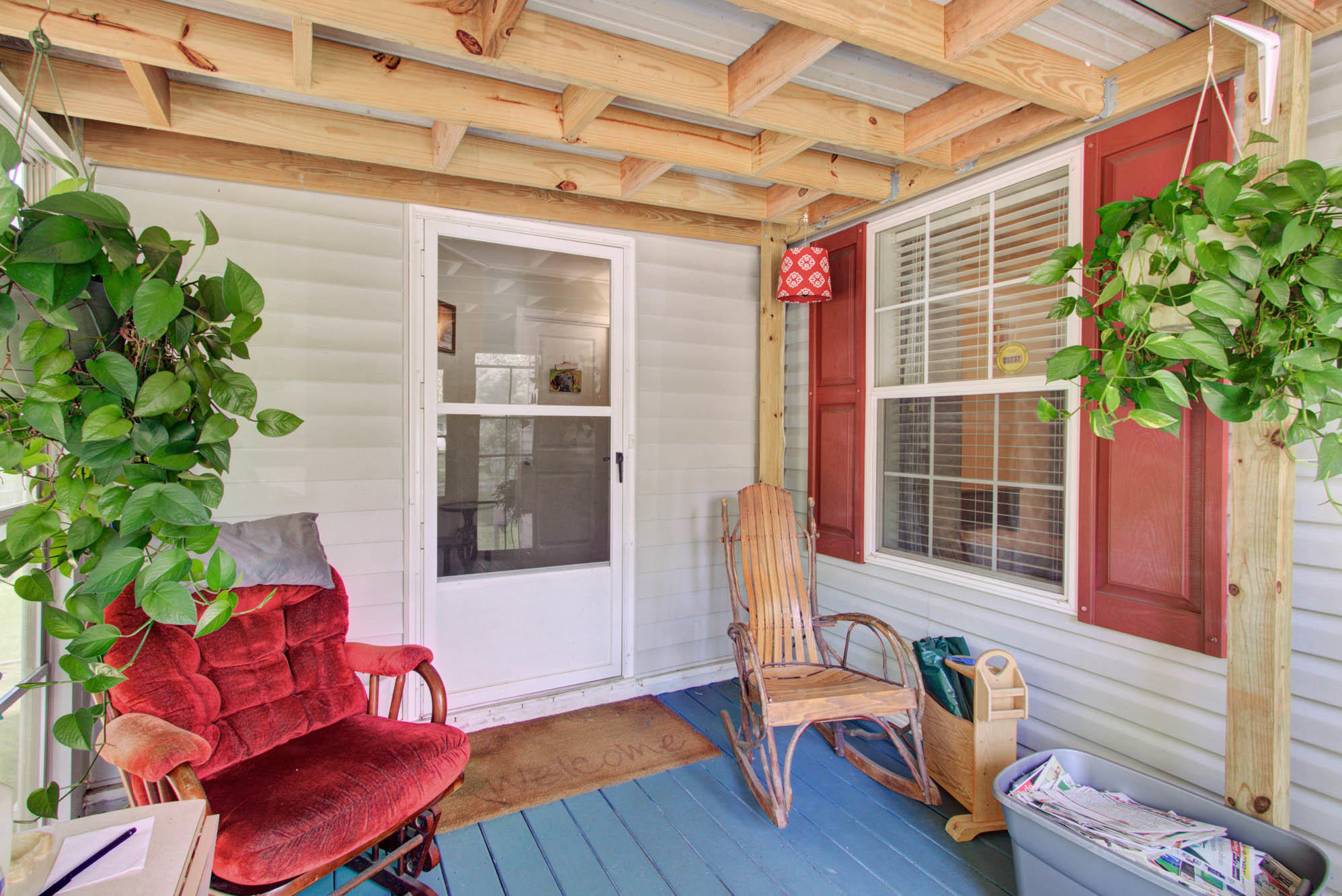 240 County Rd S-18-306 Summerville, SC 29485 - Photo 4 of 22 240 Taylor (4)