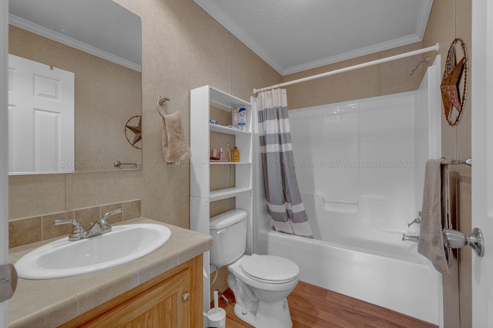 10 Davis Road Jasper, AL 35503 - Photo 44 of 49 Bathroom