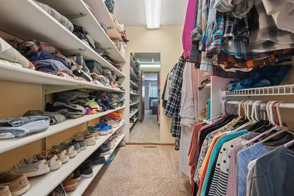 $625,000 | 2209 Victoria Rose Drive South, Fargo, ND 58104