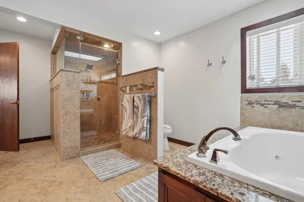 $625,000 | 2209 Victoria Rose Drive South, Fargo, ND 58104