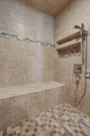$625,000 | 2209 Victoria Rose Drive South, Fargo, ND 58104