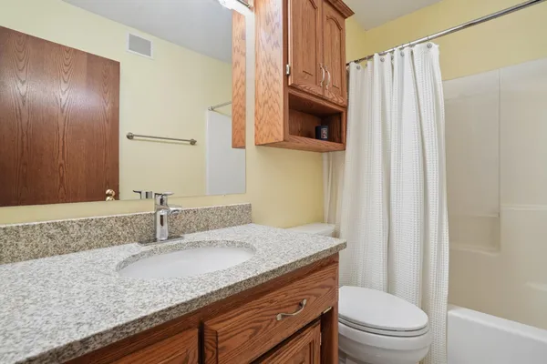 $625,000 | 2209 Victoria Rose Drive South, Fargo, ND 58104