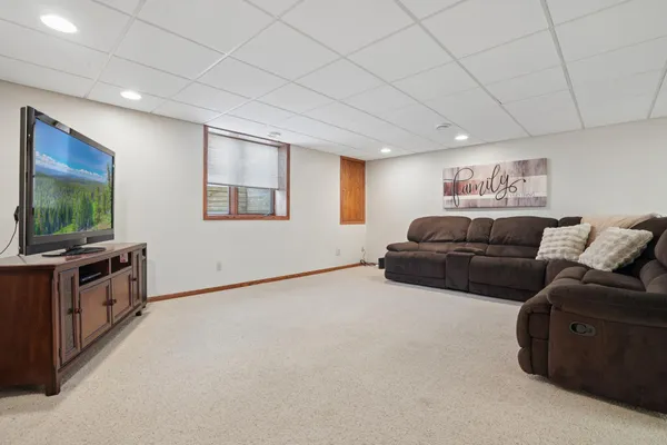 $625,000 | 2209 Victoria Rose Drive South, Fargo, ND 58104