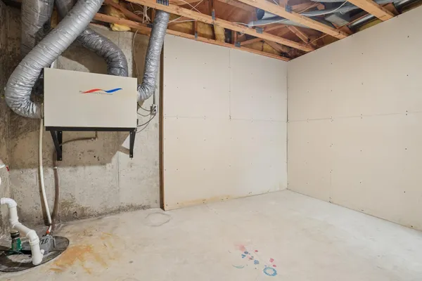 $625,000 | 2209 Victoria Rose Drive South, Fargo, ND 58104