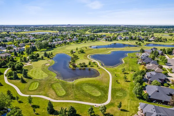 $625,000 | 2209 Victoria Rose Drive South, Fargo, ND 58104