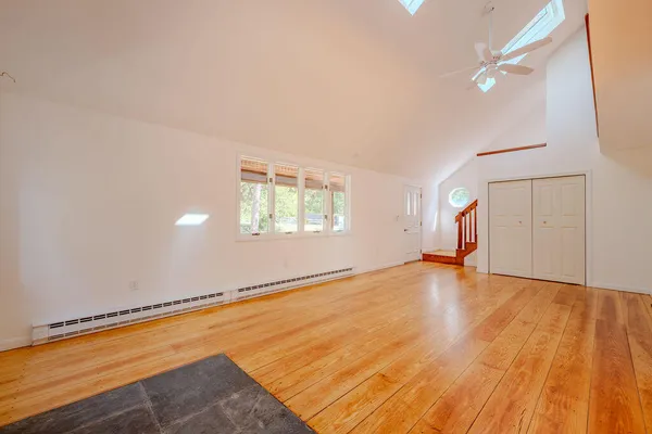$879,000 | 100 East Hill Road, Wellfleet, MA 02667