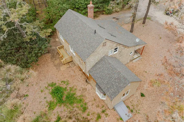 $879,000 | 100 East Hill Road, Wellfleet, MA 02667
