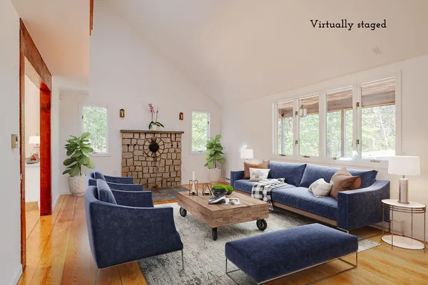 $879,000 | 100 East Hill Road, Wellfleet, MA 02667