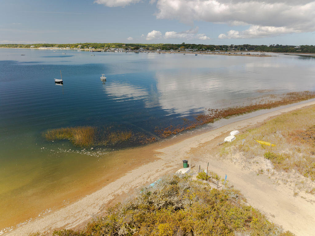 100 East Hill Road Wellfleet, MA 02667 - Photo 41 of 53 100_East_Hill-54