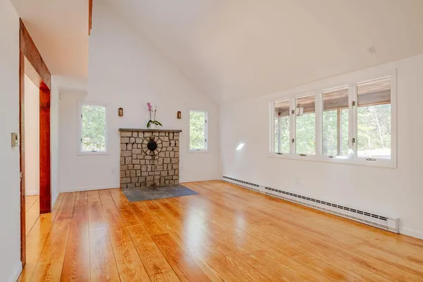 $879,000 | 100 East Hill Road, Wellfleet, MA 02667