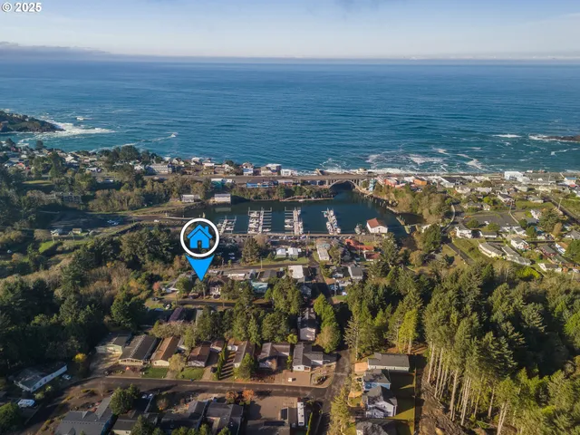 $387,000 | 265 Hazelton Place, Depoe Bay, OR 97341