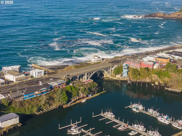 $387,000 | 265 Hazelton Place, Depoe Bay, OR 97341