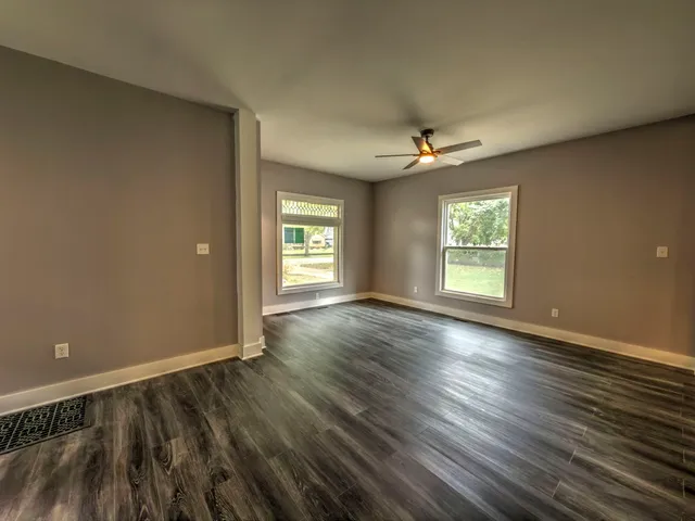 $239,900 | 623 South 4th Street, Watseka, IL 60970