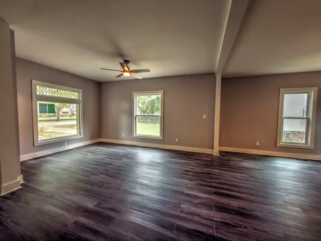 $239,900 | 623 South 4th Street, Watseka, IL 60970